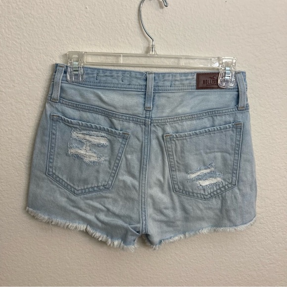 Hollister High Rise Distressed Mom Shorts - Size 26 - Light Blue - Picture 8 of 9
